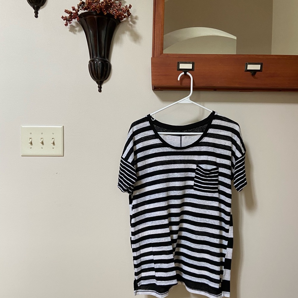 striped boyfriend tee